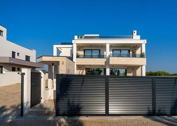 My Dalmatia - Lamag * Vrsi